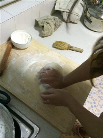 芝麻盐饼的做法步骤1