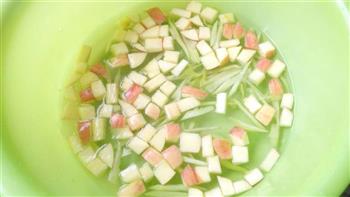 苹果酸奶沙拉的做法图解1