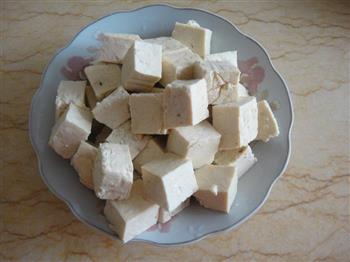 炸臭豆腐配自制蘸酱的做法步骤2