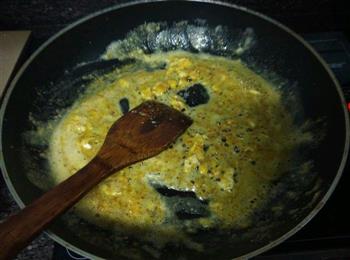 咸蛋黄焗南瓜的做法图解3