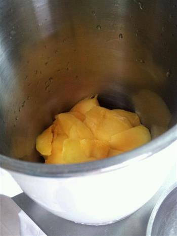 可口的芒果汁的做法步骤2