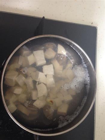 花蛤豆腐汤的做法步骤3