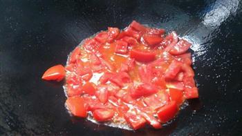 西红柿炒菜花的做法步骤7