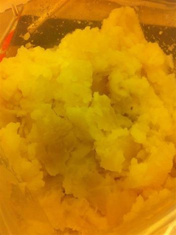 奶香土豆泥-超简单美味哦的做法步骤2