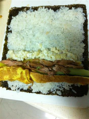 紫菜包饭-金枪鱼玉米沙拉的做法步骤7