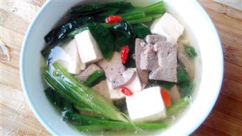 菠菜豆腐猪肝汤的做法步骤2