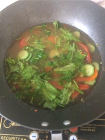 牛肉饺子蔬菜汤的做法步骤5