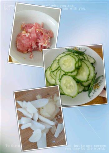 简单好吃版/黄瓜炒肉片的做法步骤1