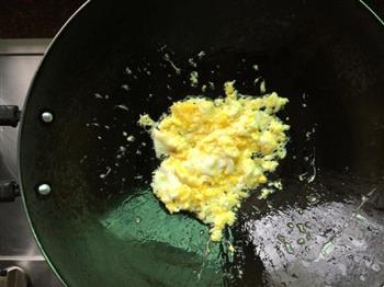 鸡蛋炒面的做法步骤3