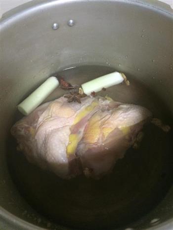 白切鸡的做法步骤1