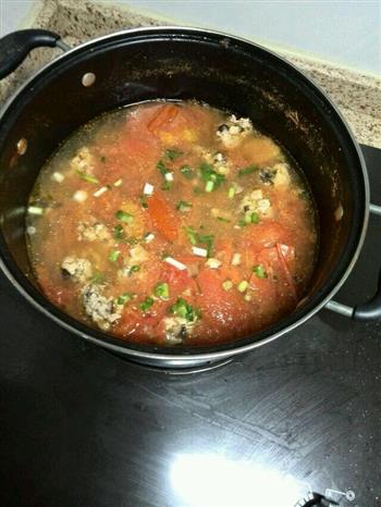 番茄肉丸汤的做法步骤3
