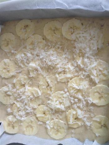 椰丝香蕉蛋糕的做法步骤6