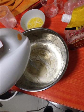 奶香红豆吐司的做法步骤2