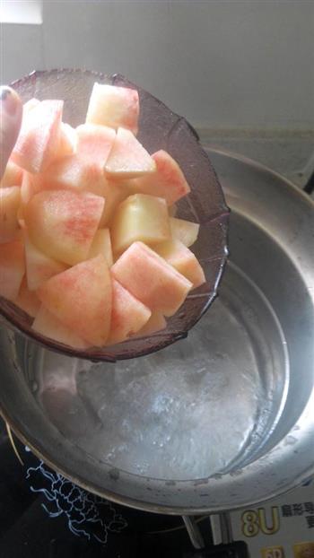 糖水蜜桃的做法步骤5