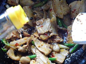 豆豉尖椒回锅肉的做法图解10