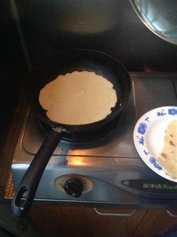 油煎蛋饼的做法步骤3