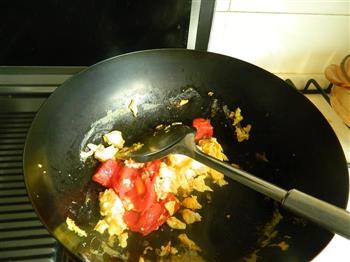 西红柿炒鸡蛋盖浇面的做法图解7