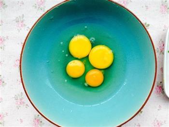 分享-如何分辨土鸡蛋-青椒炒鸡蛋的做法图解3