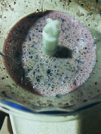 夏日冻饮-蓝莓葡萄奶昔/冰棍的做法步骤3