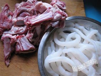 鲟龙鱼筋羊排煲-鱼羊鲜的做法步骤4