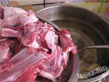 鲟龙鱼筋羊排煲-鱼羊鲜的做法步骤6