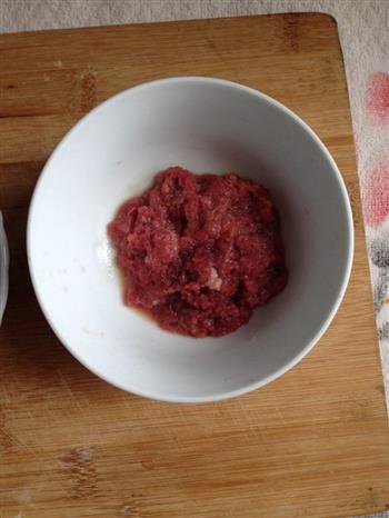 橄榄菜牛肉末炒豇豆的做法步骤2