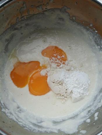 自制乳酪-电饭锅版蛋糕的做法步骤3