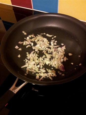 香煎羊排和奶油花椰菜醬的做法步骤20