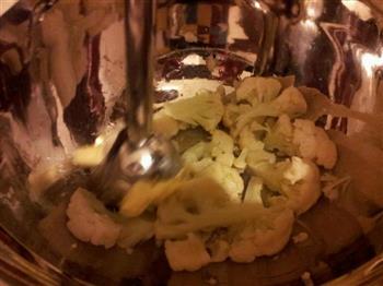 香煎羊排和奶油花椰菜醬的做法步骤5