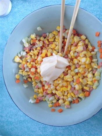 玉米沙拉的做法步骤7