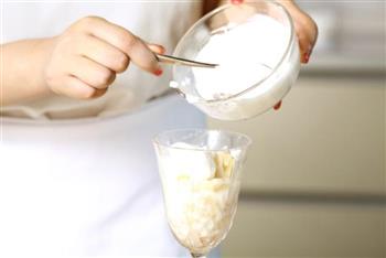 清凉水蜜桃奶昔制作方法的做法图解9
