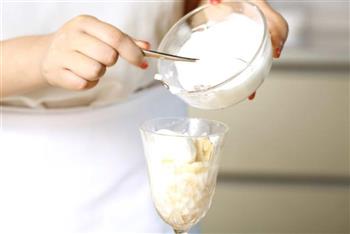 清凉水蜜桃奶昔的做法步骤9