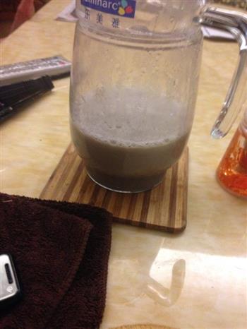 榨黑豆汁的做法步骤5