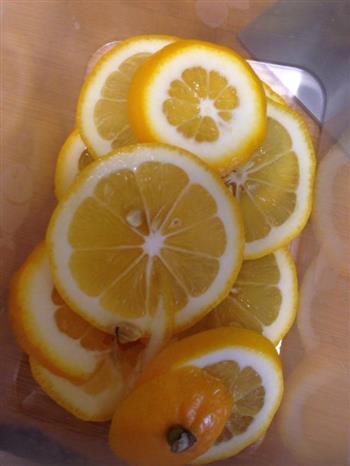 夏日清新柠檬蜜的做法步骤1