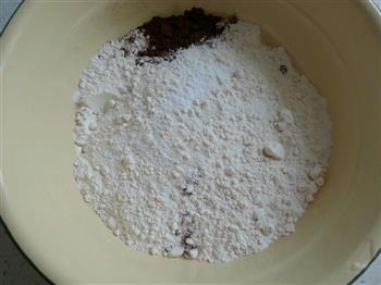 巧克力面包卷的做法步骤1