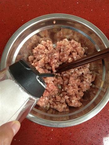 小白菜汆丸子汤的做法步骤3