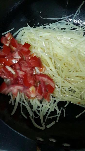 番茄土豆丝的做法步骤3