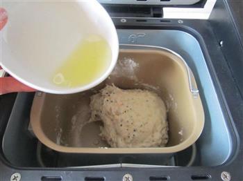 小熊芒果冰淇淋粗粮面包的做法图解3