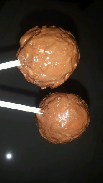 无添加剂的巧克力酱涂层棒棒糖蛋糕有巧克力制作方法的做法步骤8