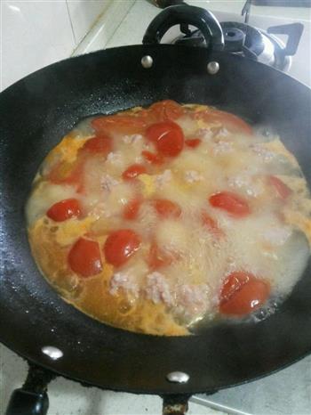 番茄肉丸汤的做法步骤1