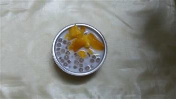 芒果椰汁西米露的做法步骤3