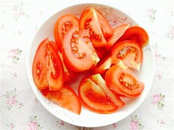 鲜嫩多汁版-番茄炒鸡蛋的做法步骤1