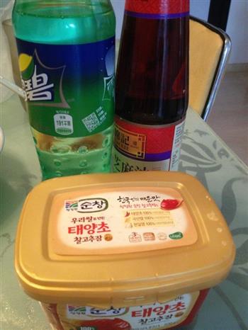 韩国拌饭简单易学的做法步骤3