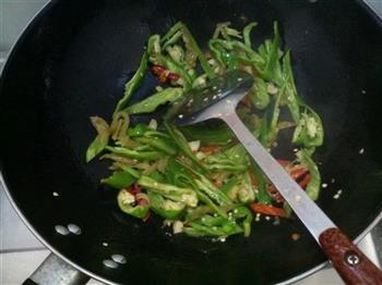 榨菜炒三丝的做法步骤3