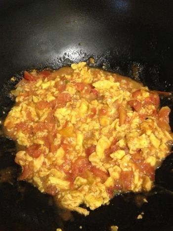 西红柿鸡蛋拌面的做法步骤5