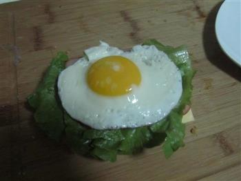 火腿鸡蛋三明治的做法步骤9