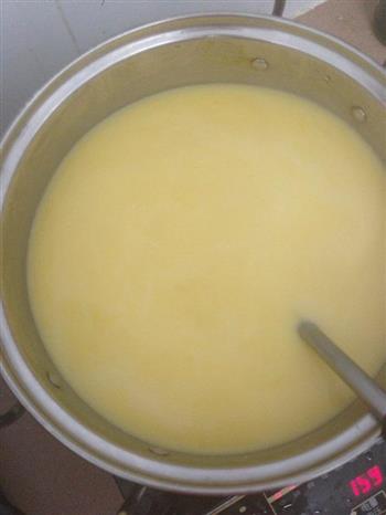 南瓜牛奶浓汤的做法图解4
