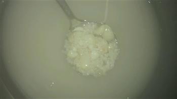 冰糖百合西米粥的做法步骤3