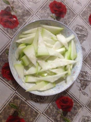 西式火腿炒葫芦瓜的做法步骤1