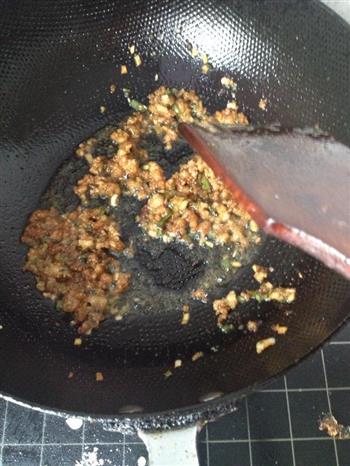肉酿虎皮尖椒的做法步骤5